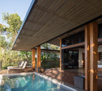 Casa de la Tierra y el Mar | Deck and Pool | Alvarez Arquitectos | Malpais, Costa Rica